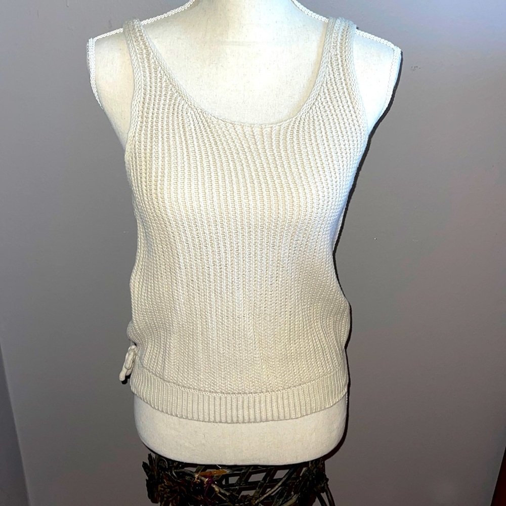 Open back Cream Tank-top